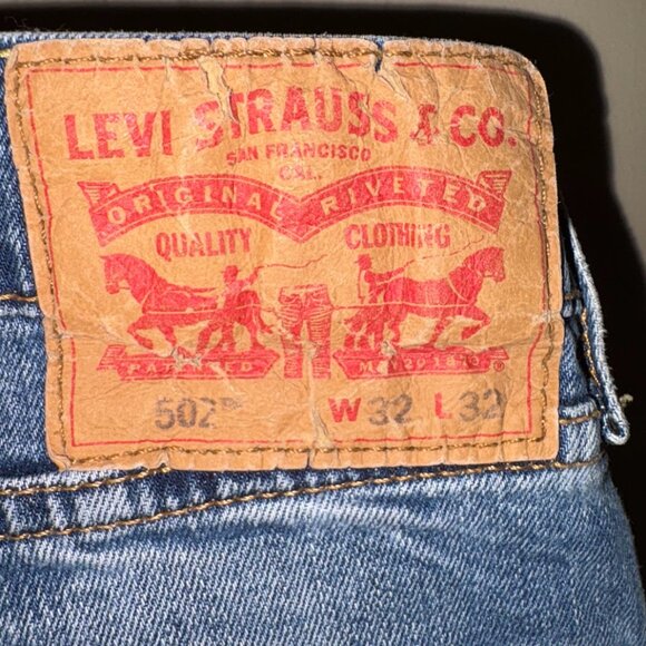 Levi’s 505 Regular Straight Jeans Men’s 32x32 | Medium Wash Blue Denim | Classic - Picture 1 of 6